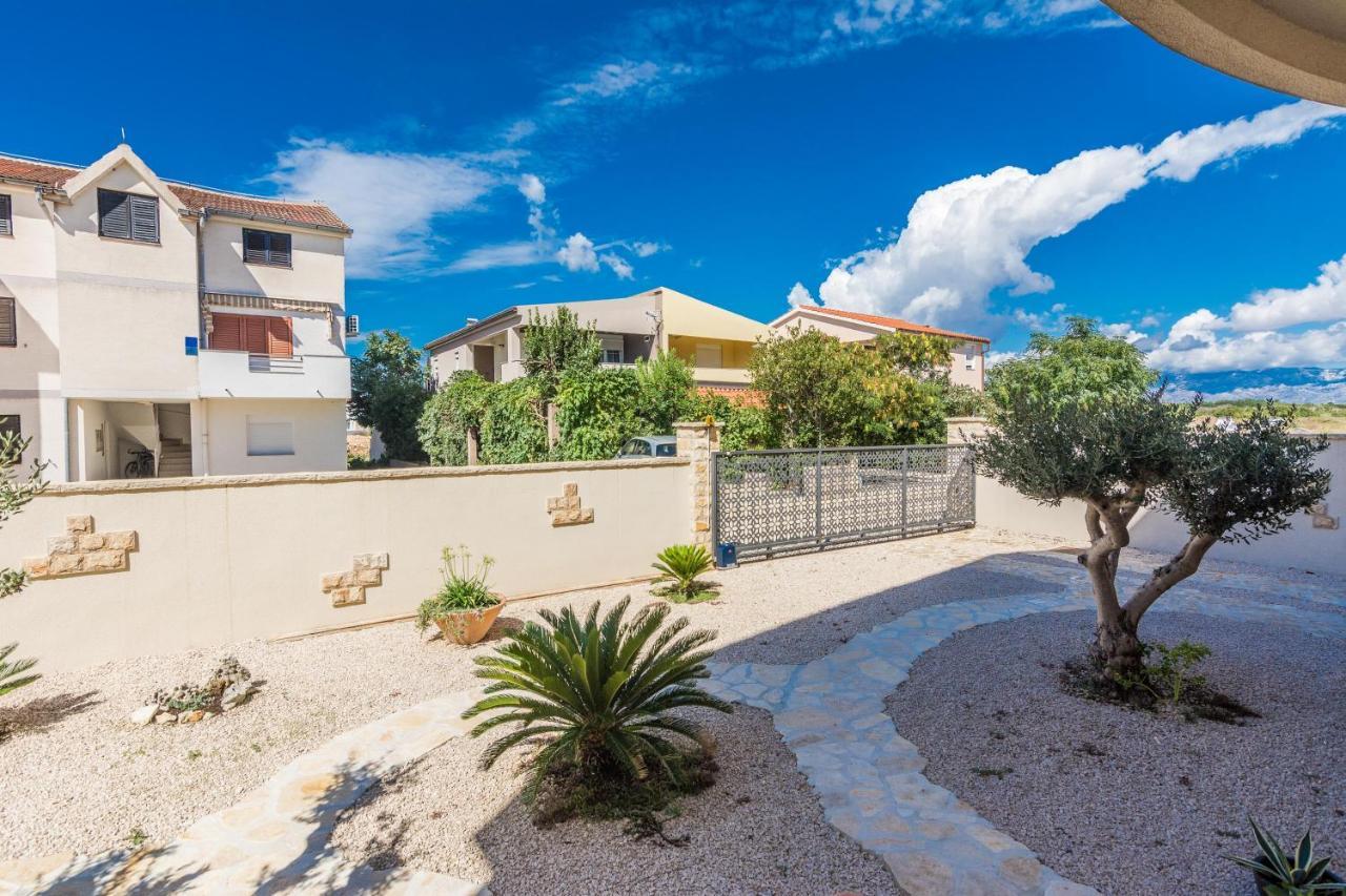 Apartments Nella Privlaka (Zadar) Exterior foto