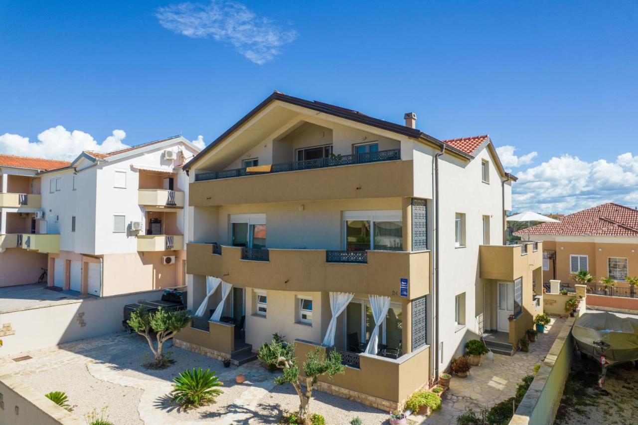 Apartments Nella Privlaka (Zadar) Exterior foto
