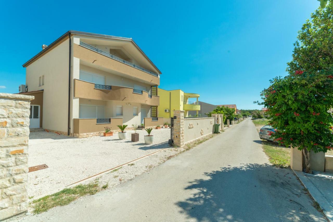 Apartments Nella Privlaka (Zadar) Exterior foto